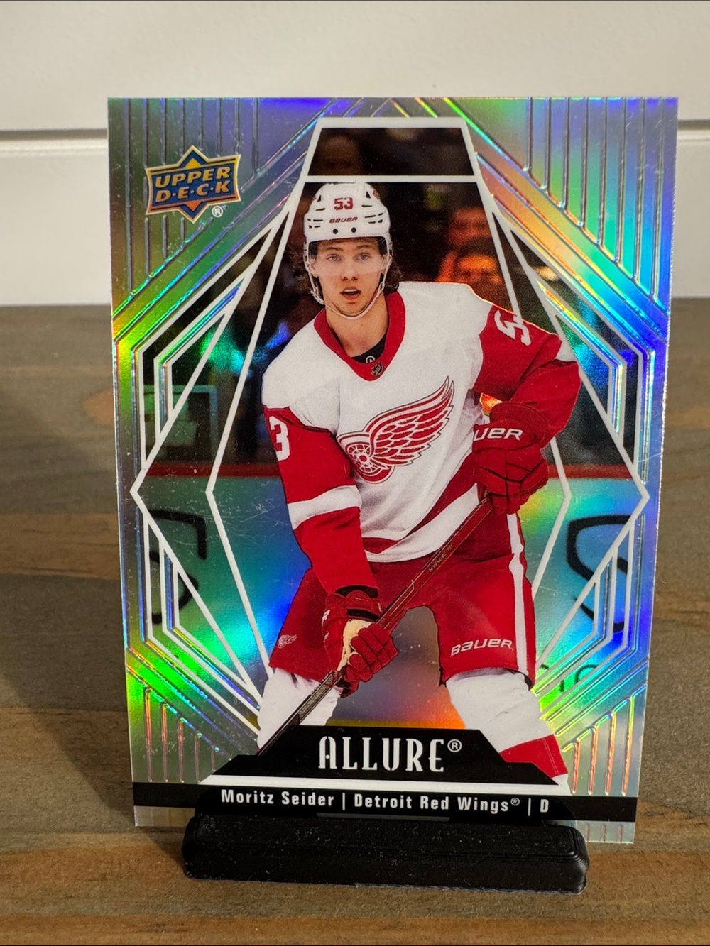 NHL | 2022-23 Upper Deck Allure #58: Detroit Red Wings: Moritz Seider - Card